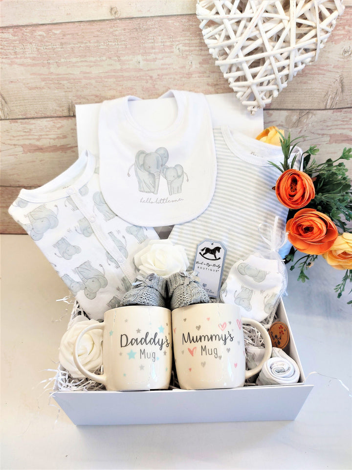 Luxury New Baby hamper, Unisex Baby gift, Baby Girl Gift, Baby Boy gift with Parents mugs, Deluxe Magnetic Gift Box, Baby Shower Gift