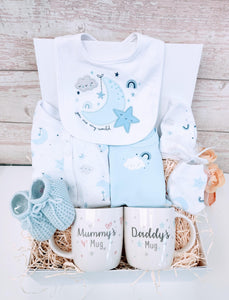 Luxury New Baby hamper, Unisex Baby gift, Baby Girl Gift, Baby Boy gift with Parents mugs, Deluxe Magnetic Gift Box, Baby Shower Gift